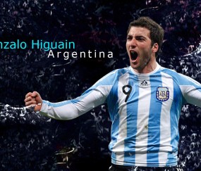 kaiyun官方-跨界巅峰，库里与Faker的80分钟激战，关键助攻悬念定乾坤，库里对决Faker，80分钟跨界激战，关键助攻定乾坤